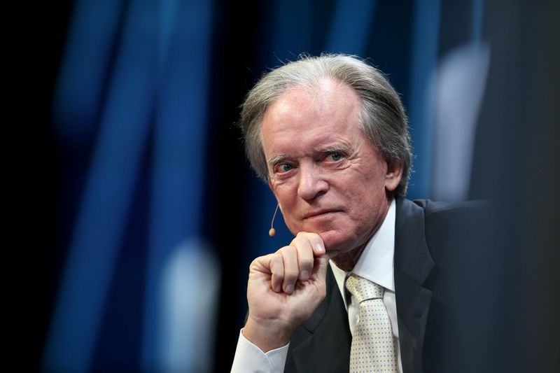 &copy; Reuters. FILE PHOTO: Billionaire investor Bill Gross listens during the Milken Institute Global Conference in Beverly Hills