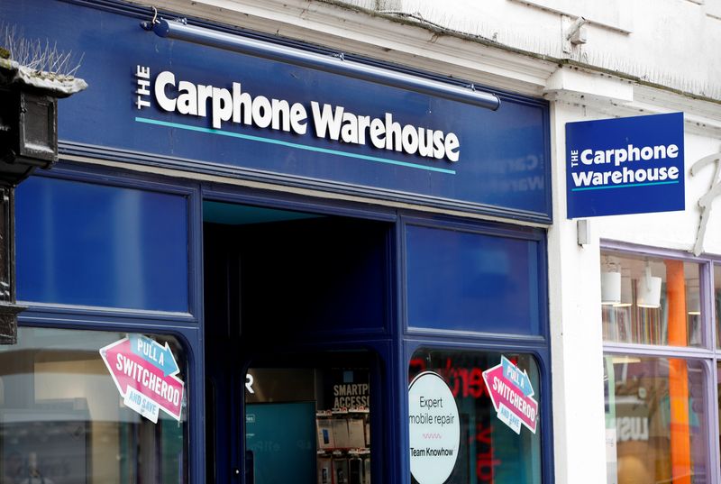 &copy; Reuters. FILE PHOTO: A Carphone Warhouse store in Windsor is pictured after they announced 2,900 job losses