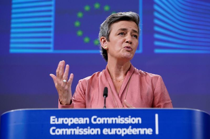 &copy; Reuters. La commissaria europea per la concorrenza Margrethe Vestager durante una videoconferenza presso la Commissione europea a Bruxelles