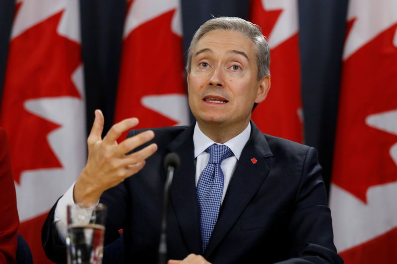 &copy; Reuters. وزير خارجية كندا يؤكد وصول الصندوقين الأسودين للطائرة الأوكرانية إلى باريس