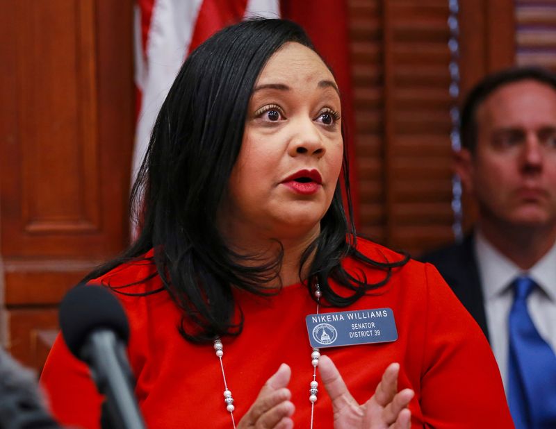 © Reuters. State Sen. Nikema Williams (D) speaks at a roundtable discussion with abortion providers, health experts, pro-choice activists, and state legislators at the Georgia State House in Atlanta