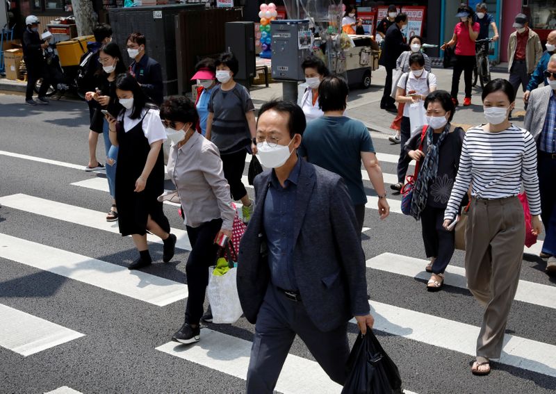 © Reuters. Spread of the coronavirus disease (COVID-19) in Seoul, South Korea