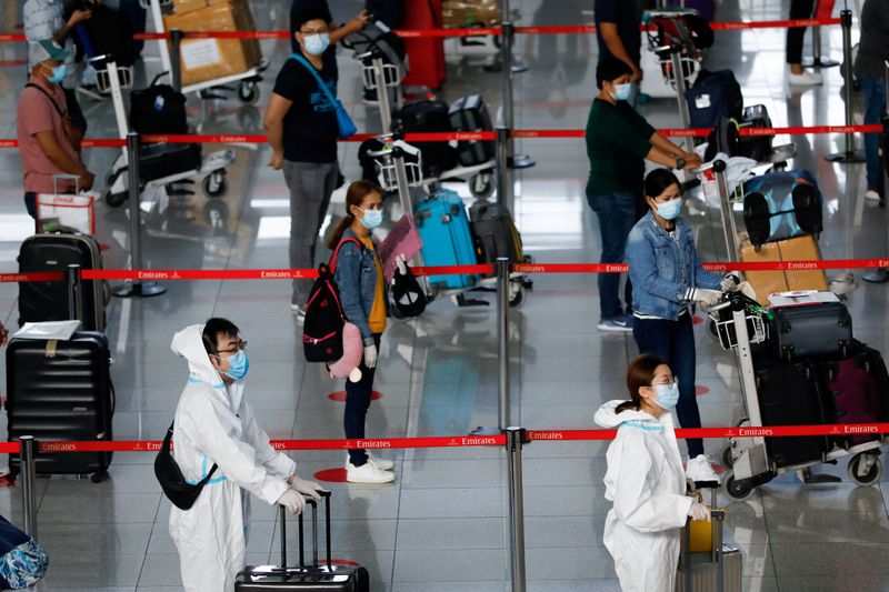 © Reuters. FILE PHOTO: Ninoy Aquino International Airport amid the coronavirus outbreak