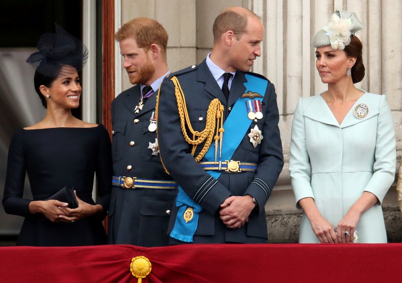 &copy; Reuters. FILE PHOTO: Britain&apos;s Meghan, Duchess of Sussex, with Prince Harry, Prince William and Catherine, Duchess of Cambridge, on the balcony of Buckingham Palace