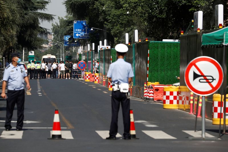 &copy; Reuters. الصين تسيطر على القنصلية الأمريكية في تشنغدو ردا على إغلاق قنصلية هيوستون
