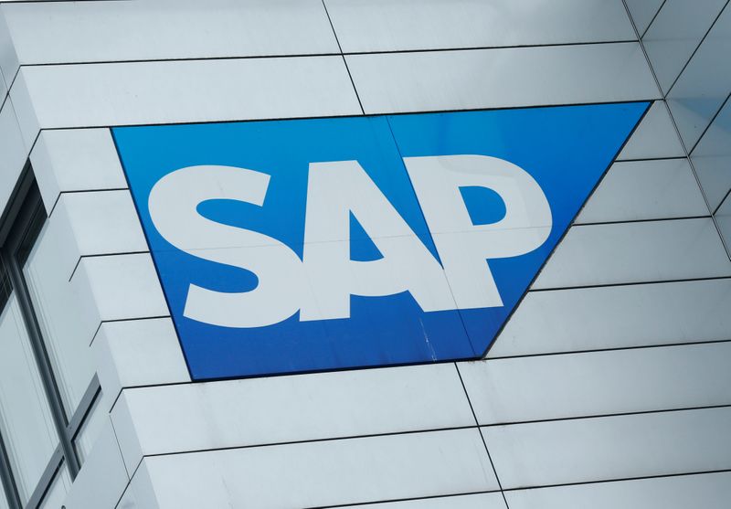 &copy; Reuters. FILE PHOTO: SAP logo at SAP headquarters in Walldorf