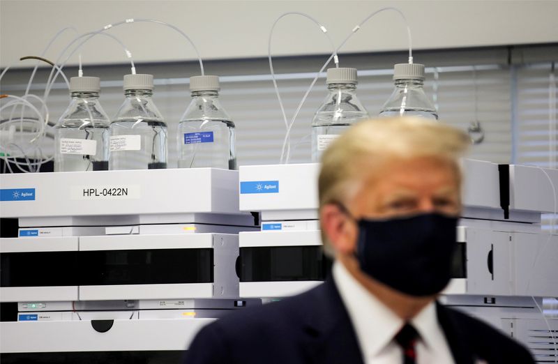 &copy; Reuters. U.S. President Trump visits Fujifilm Diosynth Biotechnologies&apos; Innovation Center in Morrrisville, North Carolina