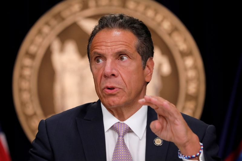 &copy; Reuters. FILE PHOTO: New York Governor Andrew Cuomo holds daily briefing following the outbreak of the coronavirus disease (COVID-19) in New York