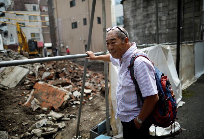 © Reuters. 焦点：「コロナ給付金」見えない下請け実態　電通関与になお不透明感