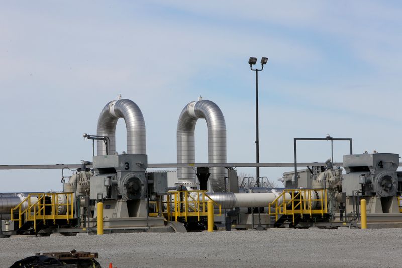 © Reuters. A TransCanada Keystone Pipeline pump station operates outside Steele City, Nebraska