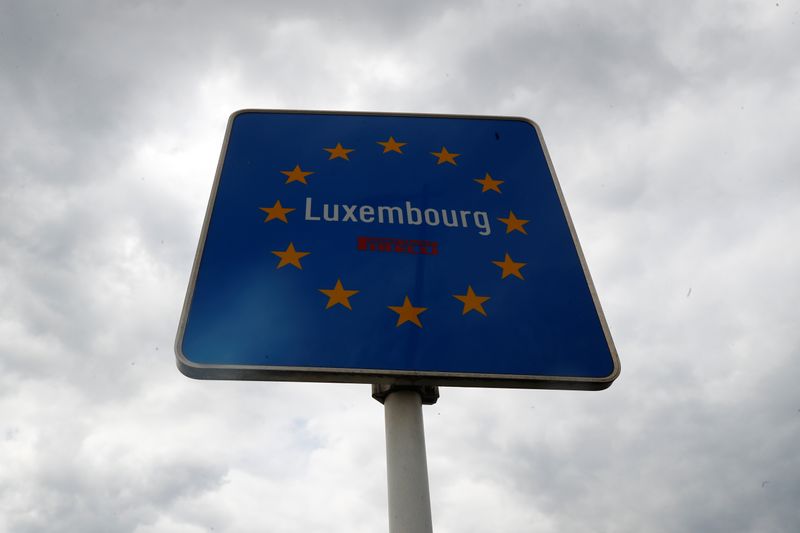 &copy; Reuters. A Luxembourg sign is pictured on the border crossing of Germany and Luxemburg of Schengen, the little town along the Moselle river known for the EU Schengen Treaty during the spread of the coronavirus disease (COVID-19)