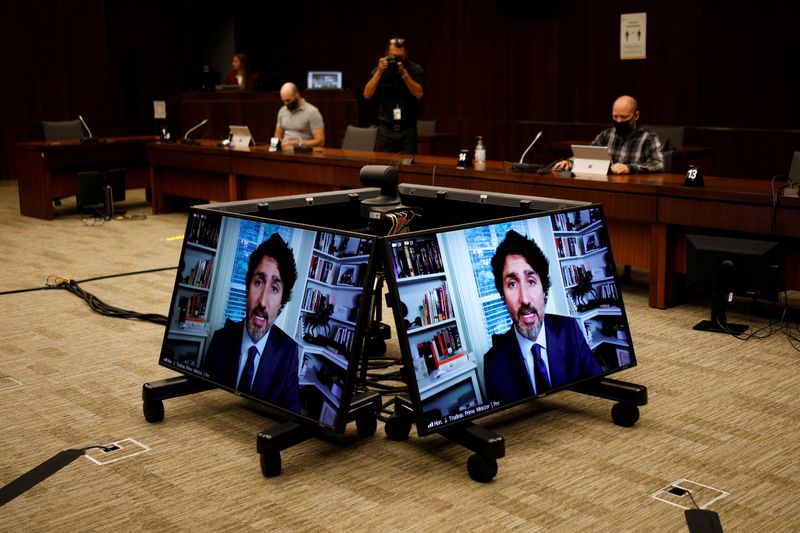 © Reuters. Canada's Prime Minister Justin Trudeau attends a House of Commons finance committee meeting, in Ottawa