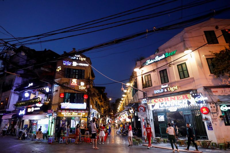 &copy; Reuters. ベトナム、新型コロナ新規感染者が過去最多　観光都市ダナンで拡大