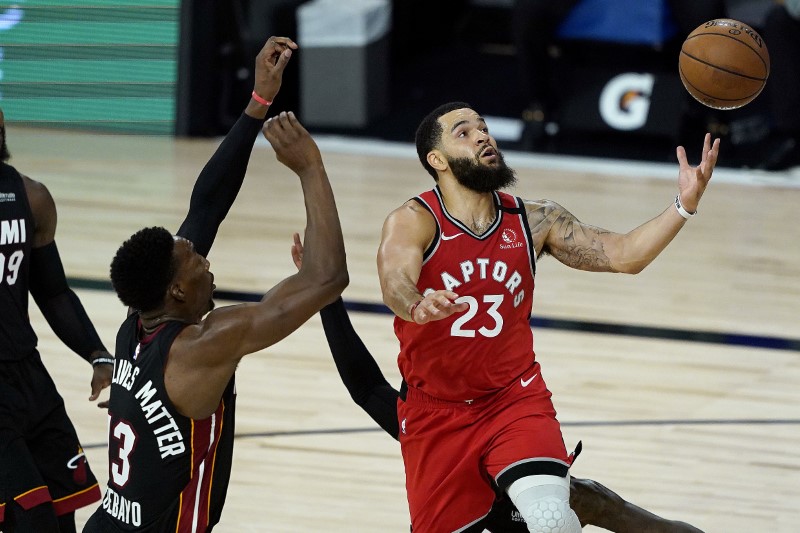 Raptors Edge Heat Behind Vanvleet S Career High 36 By Reuters