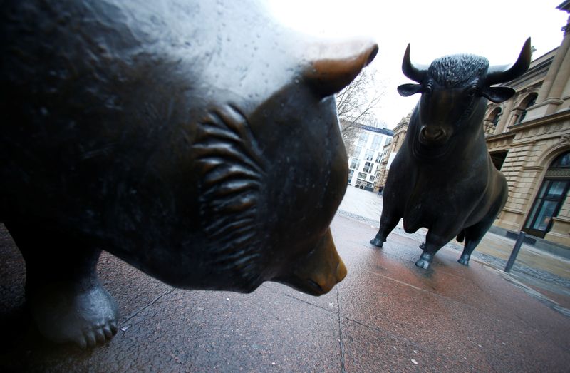 Baisse prudente en vue à Wall Street dans l'attente d'un plan de relance