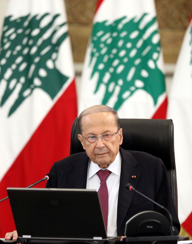 &copy; Reuters. الرئيس اللبناني يدعو إلى إعلان حالة الطوارئ في بيروت لمدة أسبوعين