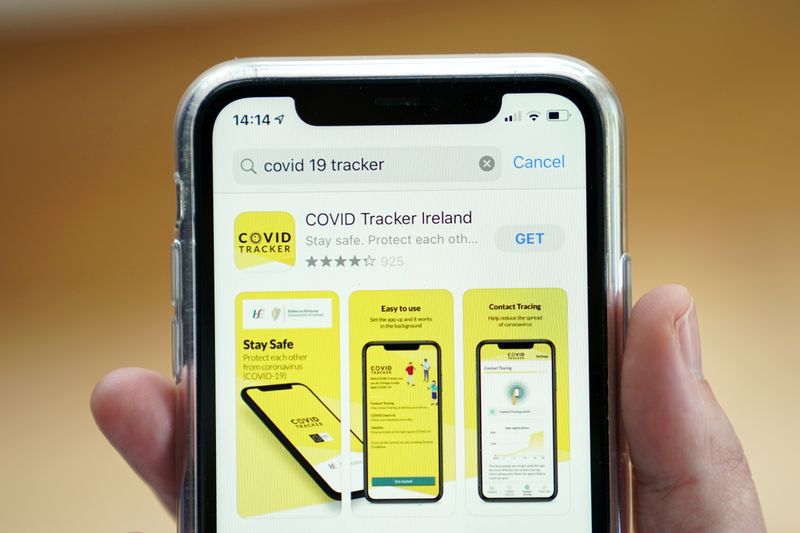 © Reuters. FILE PHOTO: A photo illustration shows the COVID Tracker Ireland app in Galway