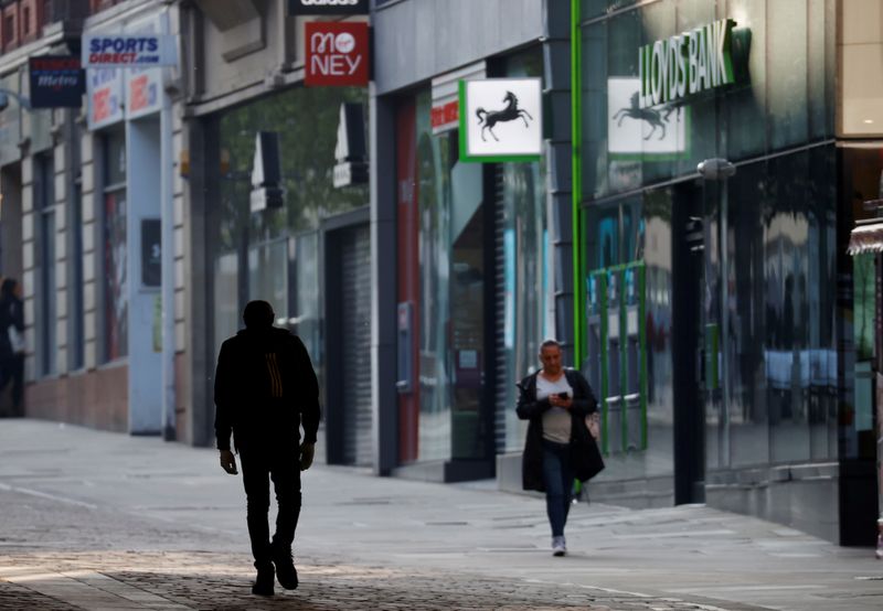 &copy; Reuters. FILE PHOTO: Outbreak of the coronavirus disease (COVID-19) in Manchester