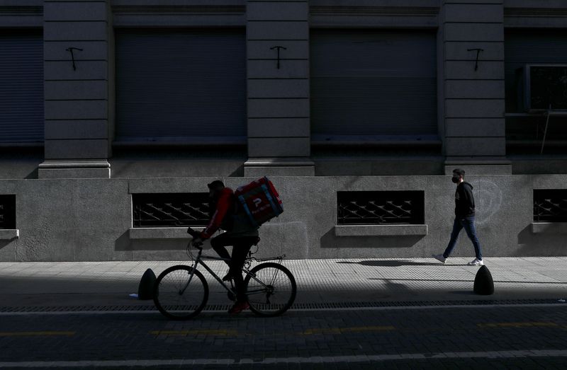 &copy; Reuters. The coronavirus disease (COVID-19) outbreak in Buenos Aires