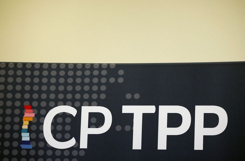 © Reuters. The logo of TPP trade deal, is seen inside at the Ministry of Foreign Affairs in Santiago