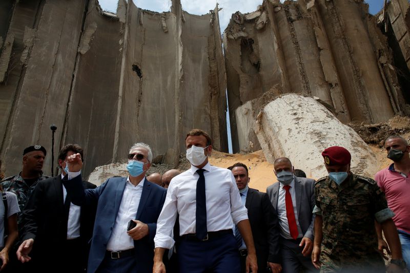 &copy; Reuters. Foto del jueves del Presidente de Francia, Emmanuel Macron, en su visita en Beirut