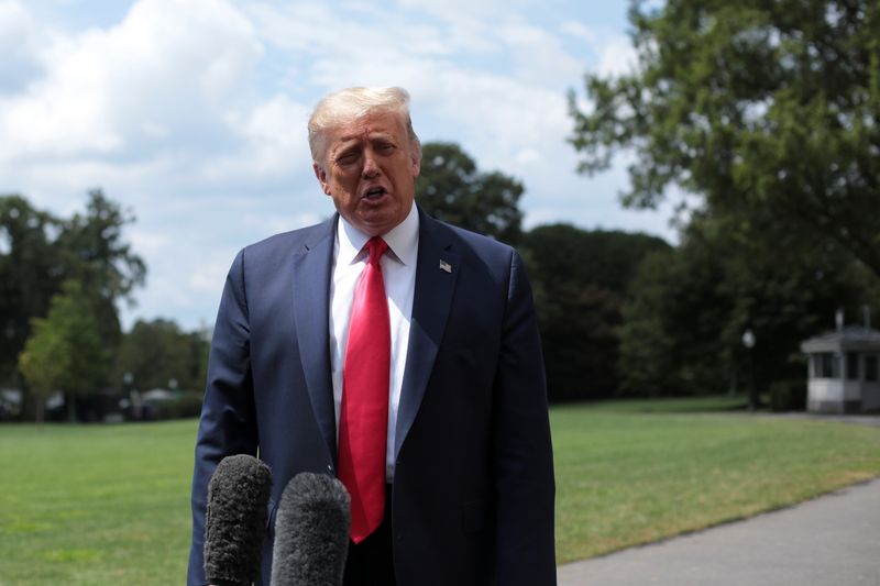 &copy; Reuters. U.S. President Donald Trump Departs on Marine One for travel to Cleveland, Ohio, from Washington