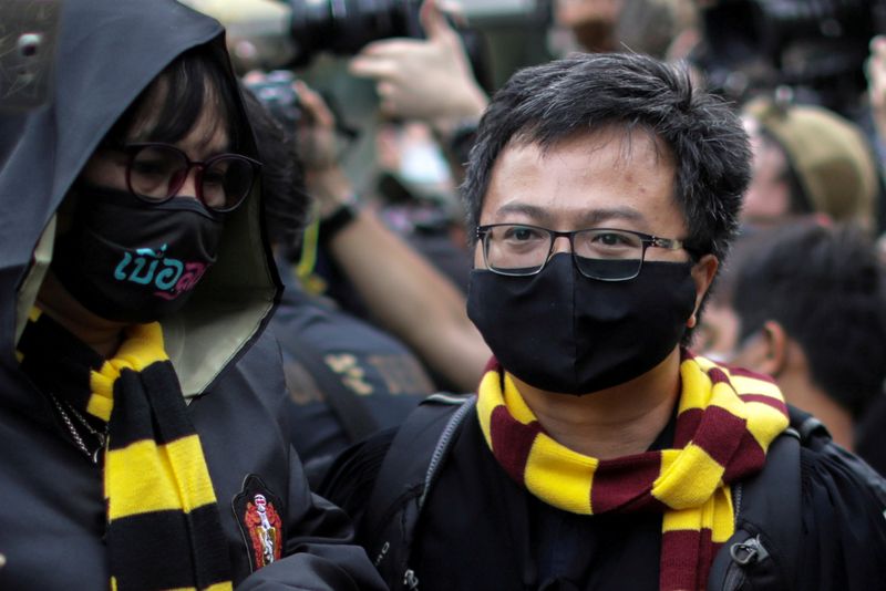 &copy; Reuters. FILE PHOTO: Harry Potter-themed pro-democracy protest in Bangkok