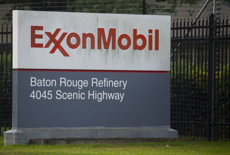 &copy; Reuters. A sign is seen in front of the Exxonmobil Baton Rouge Refinery in Baton Rouge, Louisiana.
