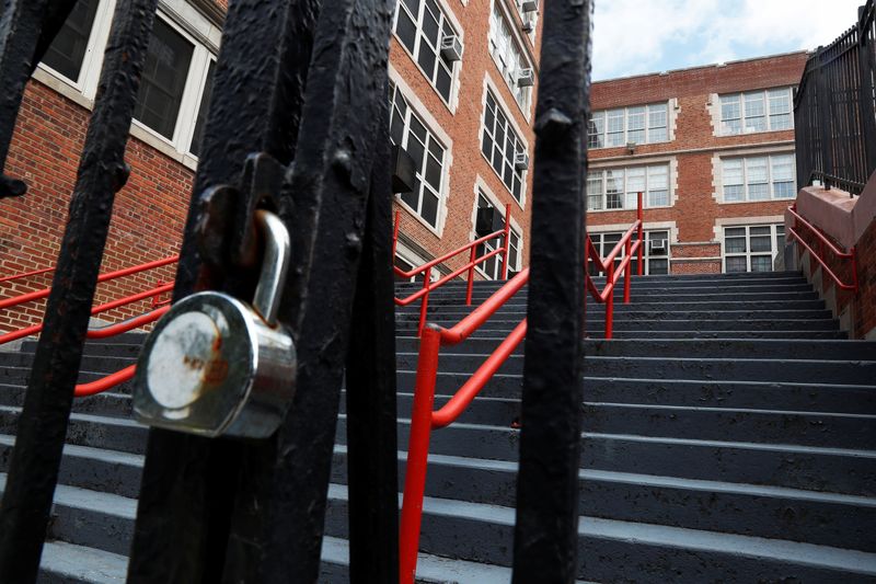 &copy; Reuters. Escola fechada em Nova York