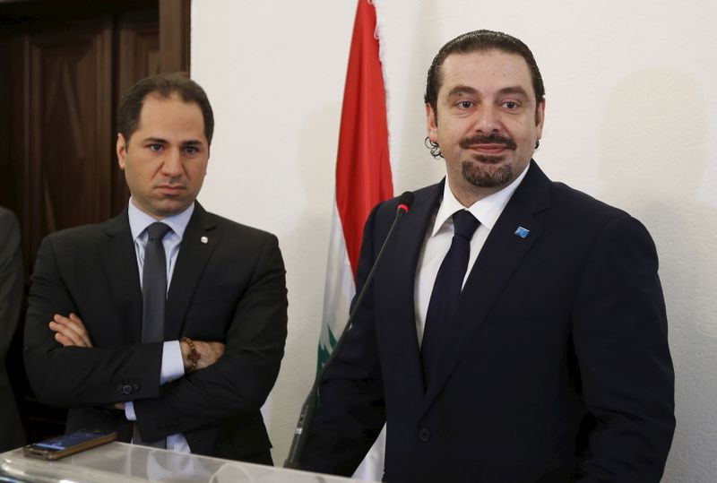 © Reuters. حزب الكتائب اللبناني يعلن استقالة نوابه الثلاثة من البرلمان