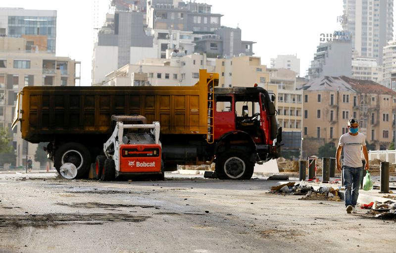 &copy; Reuters. Protests following Tuesday&apos;s blast in Beirut