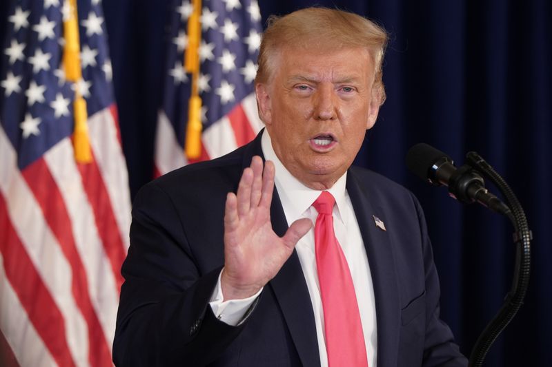 &copy; Reuters. U.S. President Donald Trump holds a news conference at his golf resort in Bedminster