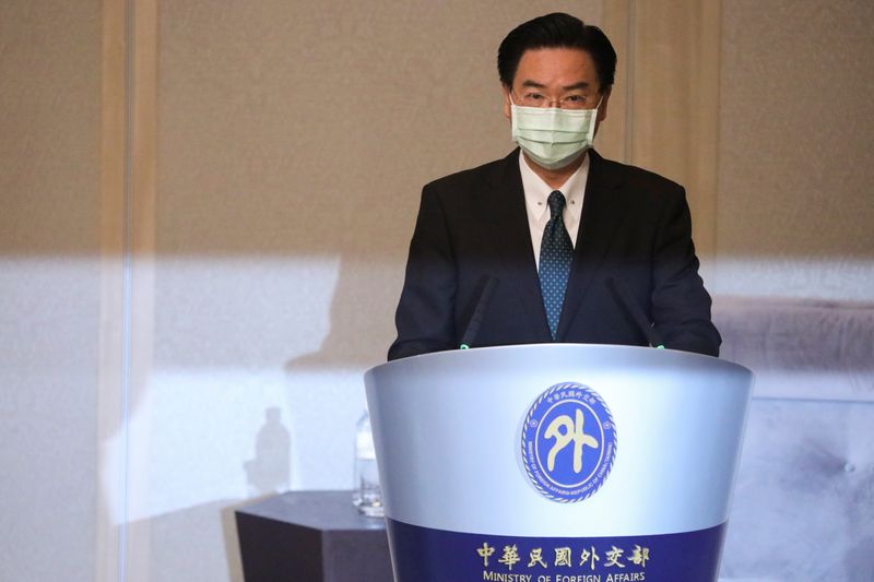 &copy; Reuters. Taiwan&apos;s Foreign Minister Joseph Wu speaks during a news conference in Taipei