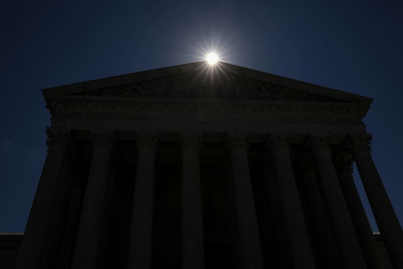 &copy; Reuters. FILE PHOTO: A general view of the U.S. Supreme Court building in Washington