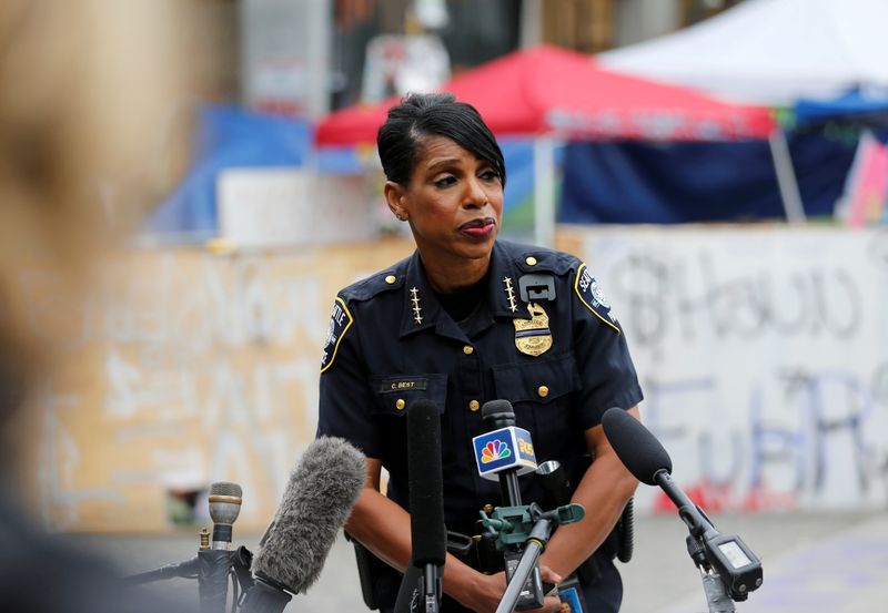 &copy; Reuters. FILE PHOTO: Seattle Police Chief Best at the CHOP area after a fatal shooting incident in Seattle