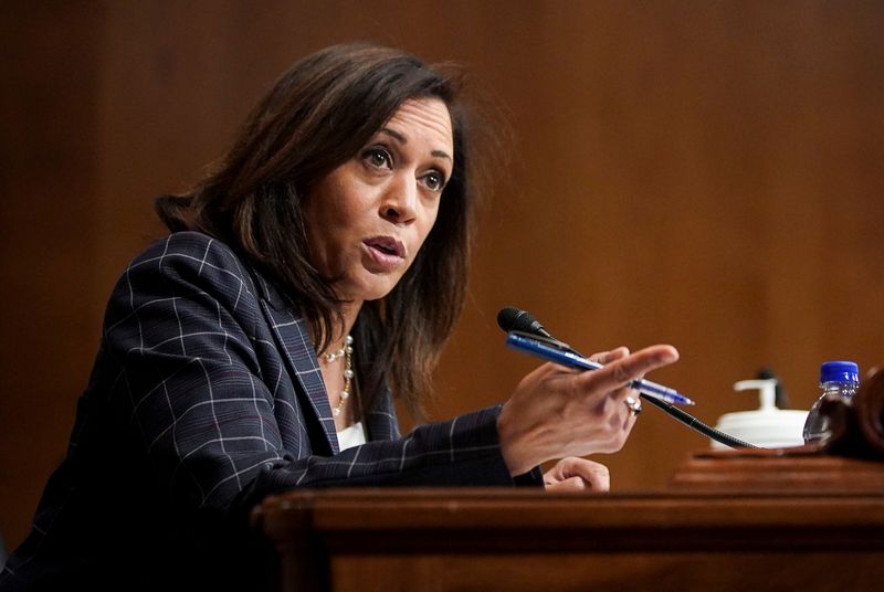 © Reuters. FILE PHOTO: Senate Homeland Security and Governmental Affairs Committee holds oversight hearing on Customs and Border Protection agency on Capitol Hill in Washington