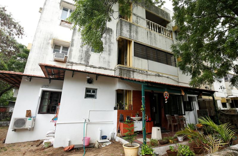 © Reuters. U.S. Senator Harris' maternal grandparents' former apartment is pictured where she visited occasionally, in Chennai