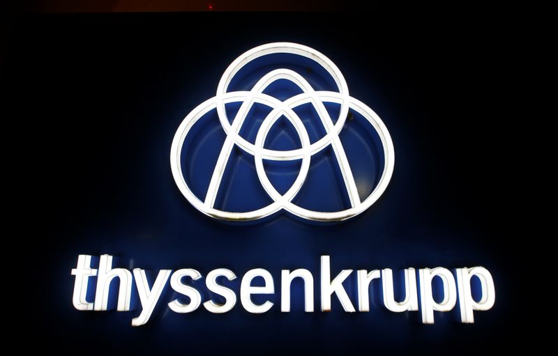 © Reuters. THYSSENKRUPP CHERCHE UNE SOLUTION POUR SA DIVISION SIDÉRURGIE