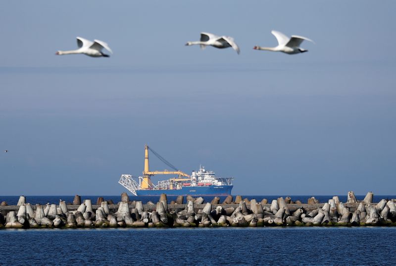 &copy; Reuters. FILE PHOTO: Pipe-laying vessel Akademik Cherskiy is seen in a bay near the Baltic Sea port of Baltiysk