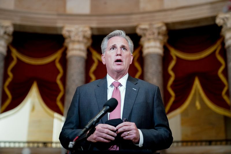 &copy; Reuters. U.S. House Minority Leader Kevin McCarthy speaks to reporters in the U.S. Capitol in Washington