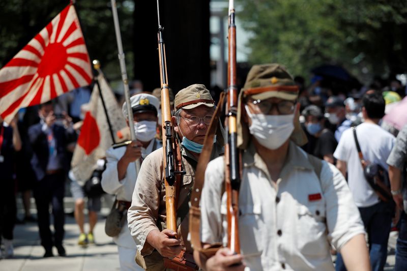 &copy; Reuters. Visit to Yasukuni Shrine in Tokyo on the 75th anniversary of Japan&apos;s surrender in World War Two