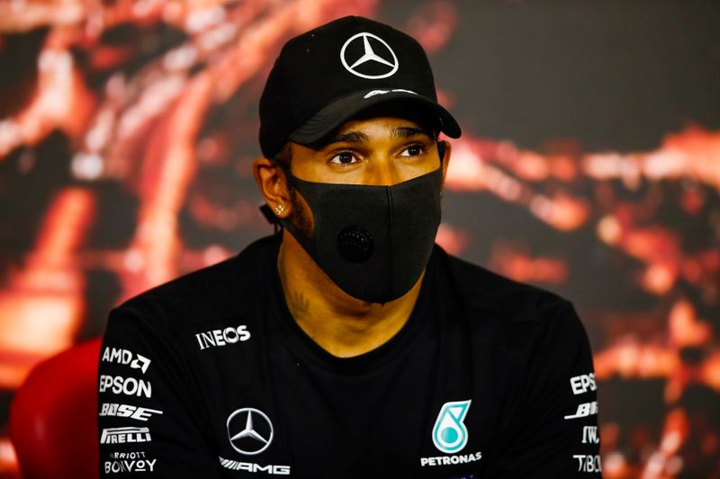 &copy; Reuters. Lewis Hamilton durante entrevista coletiva após vencer o Grande Prêmio da Espanha, em Barcelona