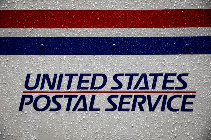 &copy; Reuters. Caminhão do Serviço Postal dos Estados Unidos em Nova York