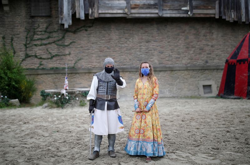 &copy; Reuters. 仏テーマパークで9000人参加のイベント、規制下で特別待遇と批判