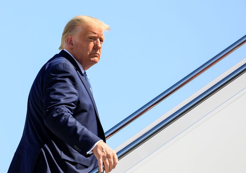 © Reuters. U.S. President Trump departs Washington for travel to Iowa and Arizona at Joint Base Andrews in Maryland