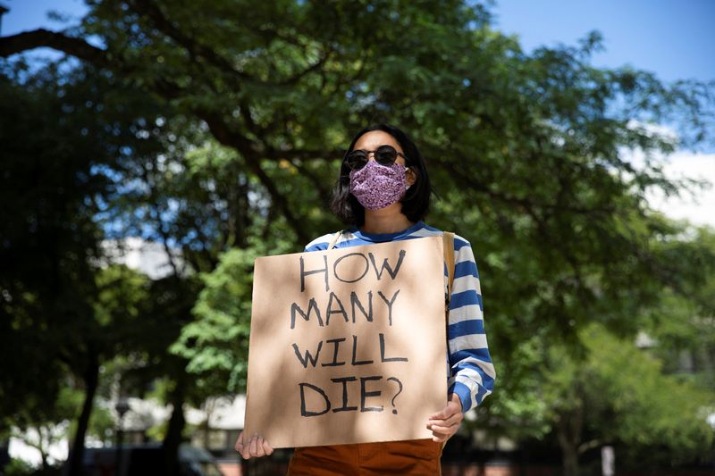 &copy; Reuters. ＮＹ市公立教員組合、コロナ対策不十分のまま学校再開ならストも