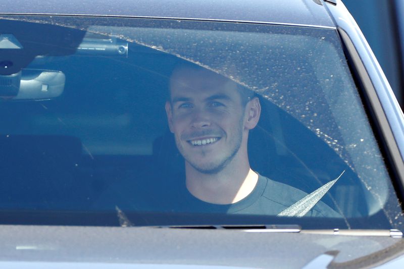 &copy; Reuters. Gareth Bale arrives in London