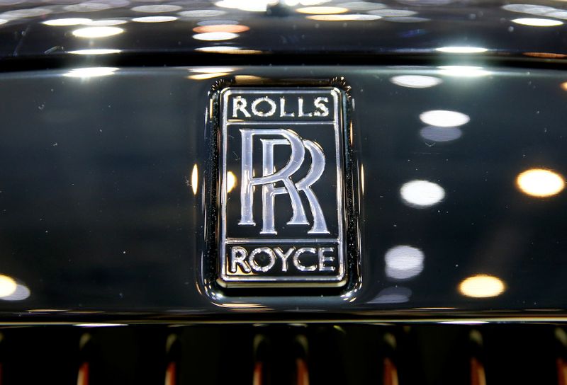 &copy; Reuters. ROLLS-ROYCE CHERCHE À LEVER PLUS DE 2 MILLIARDS DE LIVRES