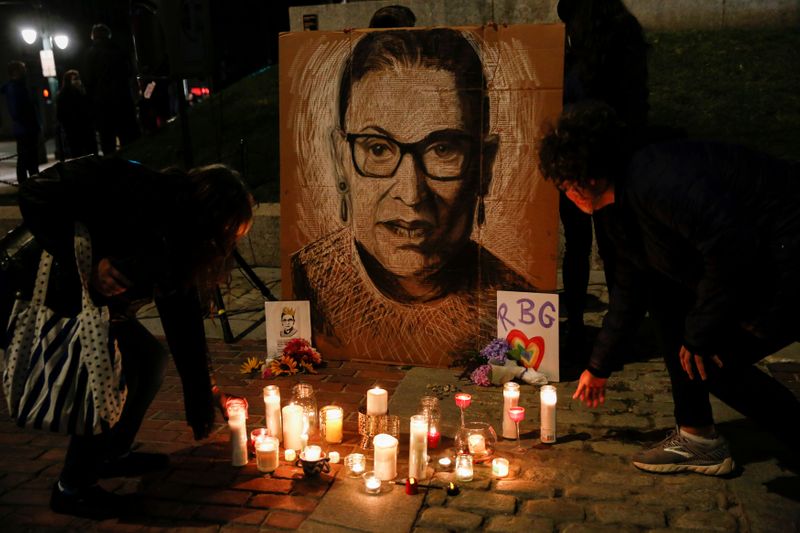 &copy; Reuters. The late U.S. Supreme Court Justice Ruth Bader Ginsburg is mourned during a vigil in Monument Square in Portland, Maine