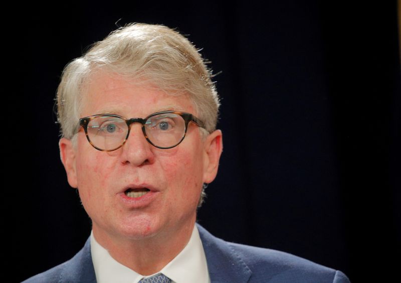 © Reuters. FILE PHOTO: Manhattan District Attorney Cyrus R. Vance Jr. speaks during a news conference to announce the return of The Gold Coffin of Nedjemankh, to the people of Egypt